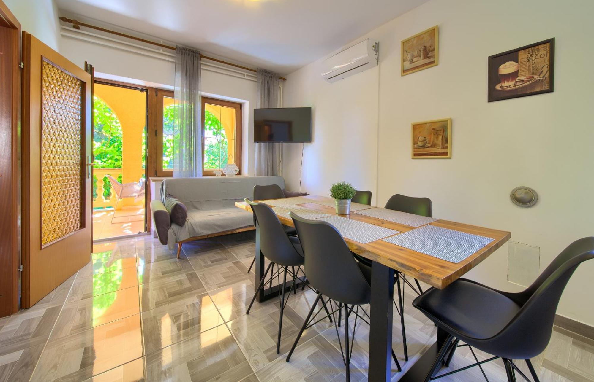 Apartment Bazina - Airconditioning, Parking, 500M From The Beach Krk Town Exterior photo